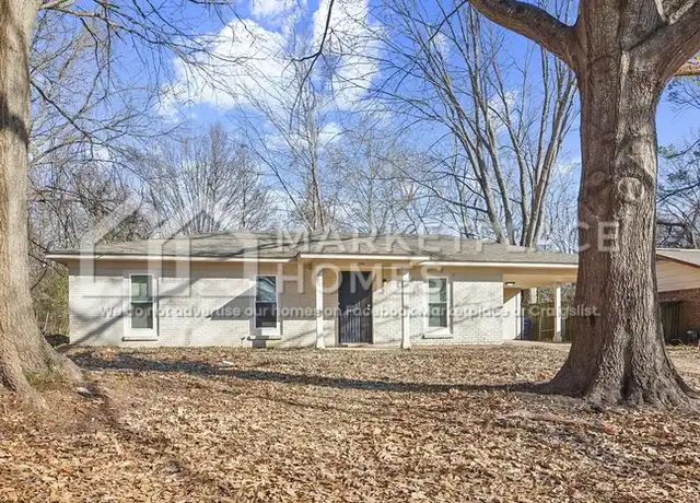 Property at 5800 Laurie Dr, Horn Lake, MS, 38637, 3 beds, 1 bath, [object Object]