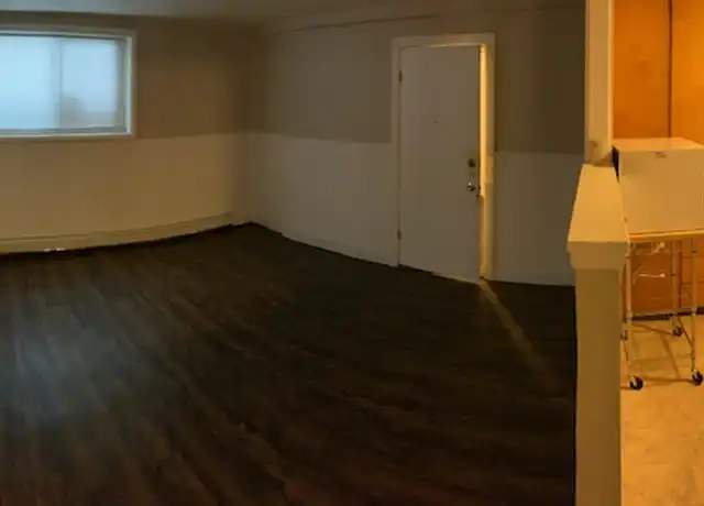 Property at 1038 15th St N Unit 2, Fargo, ND, 58102, 2 beds, 1 bath, [object Object]