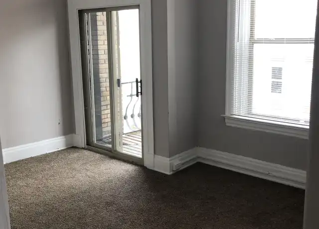 Property at 2457 Maplewood Ave Unit 5, Cincinnati, OH, 45219, 2 beds, 1 bath, [object Object]