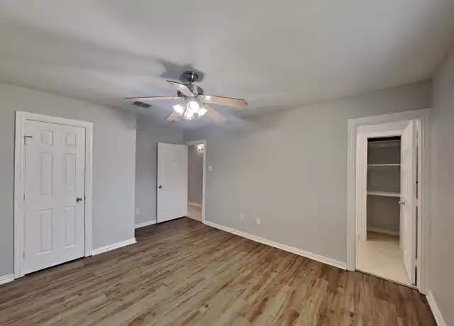 Property at 1838 Crooks Ct, Grand Prairie, TX, 75051, 4 beds, 3 baths, [object Object]