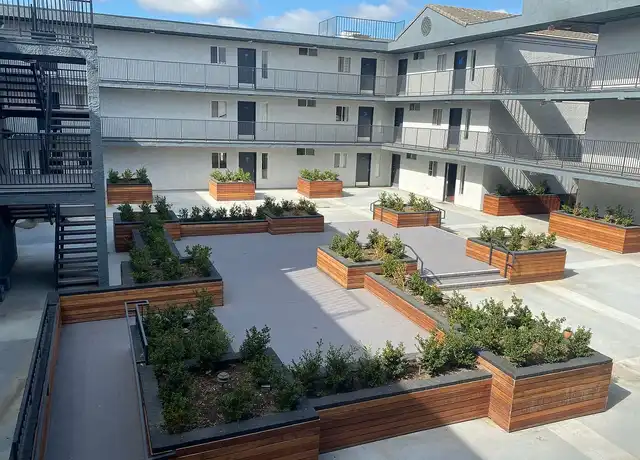 Property at Motor Avenue Apartments - 3333 Motor Ave, Los Angeles, CA, 90034, 1 bed, 1 bath, [object Object]