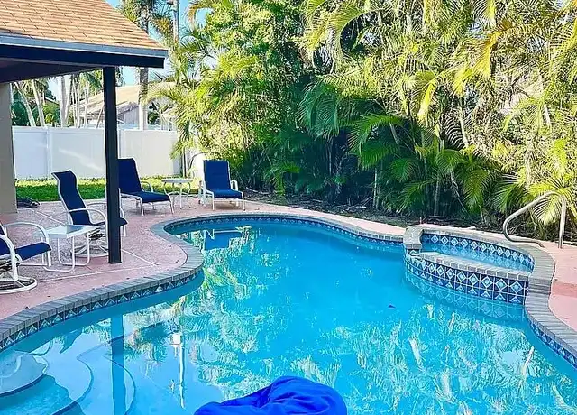 Property at 7689 W Country Club Blvd, Boca Raton, FL, 33487, 3 beds, 2 baths, [object Object]