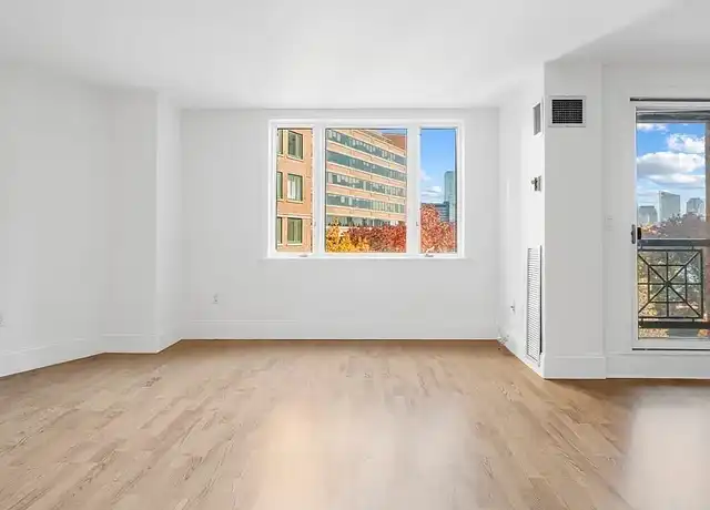Property at 10 Rogers St, Cambridge, MA, 02142, 2 beds, 2 baths, [object Object]
