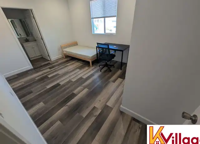 Property at 1565 W 36th St Unit 8, Los Angeles, CA, 90018, 1 bed, 1 bath, [object Object]