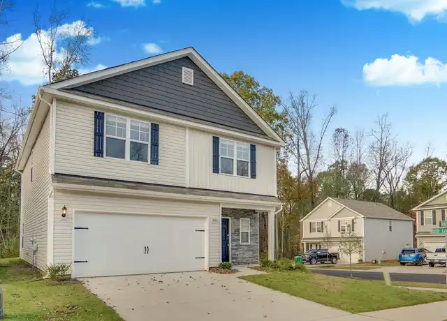 Property at 3241 McGee Hill Dr, Charlotte, NC, 28216, 4 beds, 2.5 baths, [object Object]