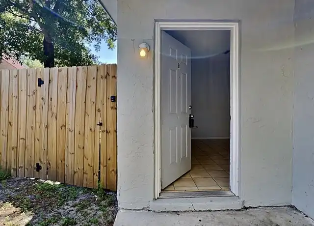 Property at 15117 Avalon Ave Unit B, Clearwater, FL, 33760, 3 beds, 1 bath, [object Object]