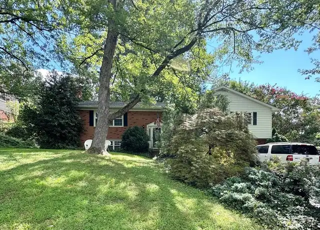 Property at 7405 Range Rd, Alexandria, VA, 22306, 5 beds, 3 baths, [object Object]