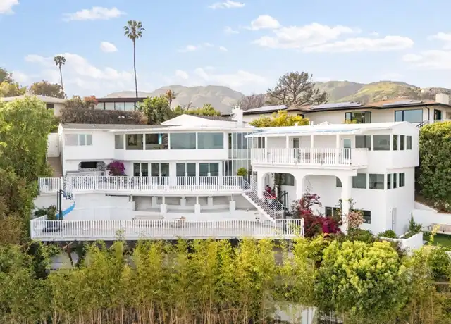 Property at 17440 Revello Dr, Pacific Palisades, CA, 90272, 4 beds, 3.5 baths, [object Object]