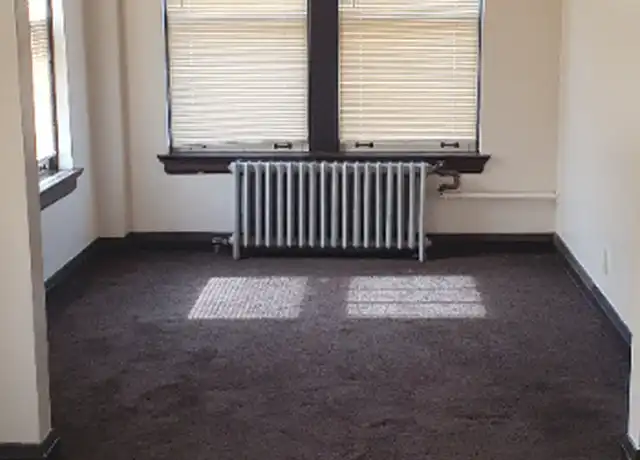 Property at 2518 W Wisconsin Ave, Milwaukee, WI, 53233, 1 bed, 1 bath, [object Object]