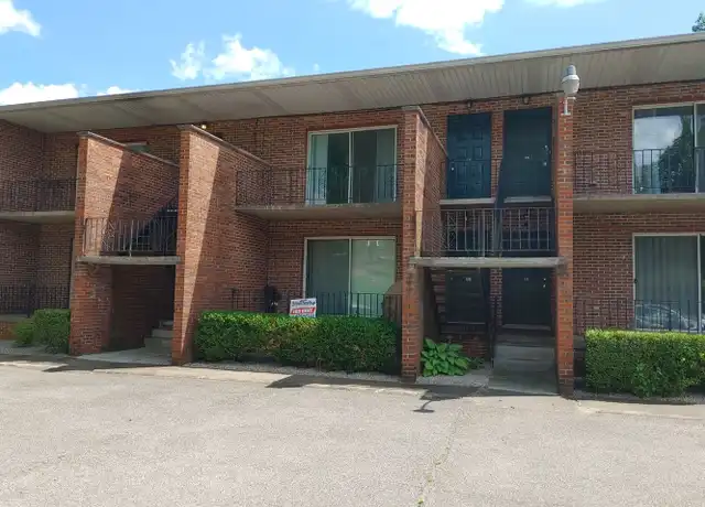 Property at 18 Old Saint Marys Pike Unit 202, Parkersburg, WV, 26104, 1 bed, 1 bath, [object Object]