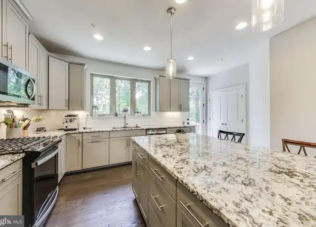 Property at 5004 Oakmoore Dr, Rockville, MD, 20852, 4 beds, 3.5 baths, [object Object]