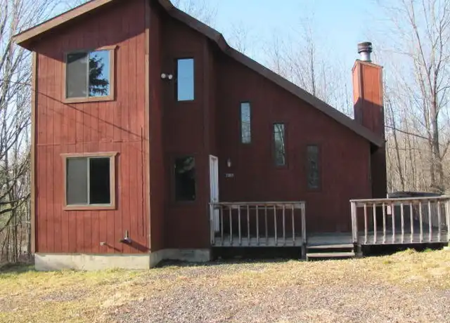Property at 2392 Meadow View Dr, Lake Ariel, PA, 18436, 3 beds, 2 baths, [object Object]