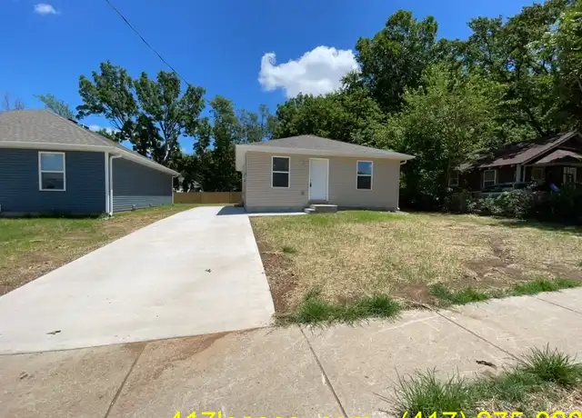 Property at 2320 N Taylor Ave, Springfield, MO, 65803, 2 beds, 1 bath, [object Object]
