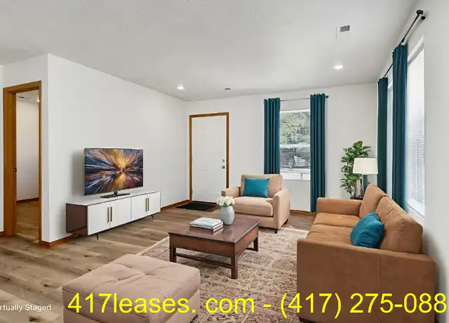 Property at 2320 N Taylor Ave, Springfield, MO, 65803, 2 beds, 1 bath, [object Object]