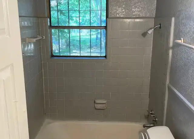 Property at 749 Navaho Trl, Shreveport, LA, 71107, 3 beds, 1 bath, [object Object]