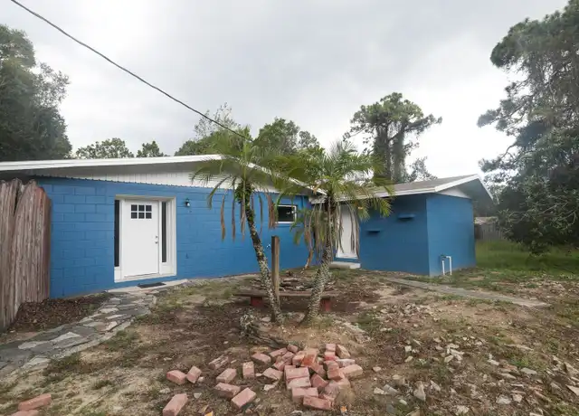 Property at 172 W Kelly Park Rd, Apopka, FL, 32712, 3 beds, 2 baths, [object Object]
