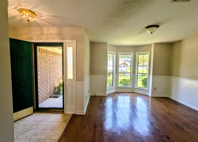 Property at 805 Winchester Rd, Hinesville, GA, 31313, 4 beds, 2 baths, [object Object]