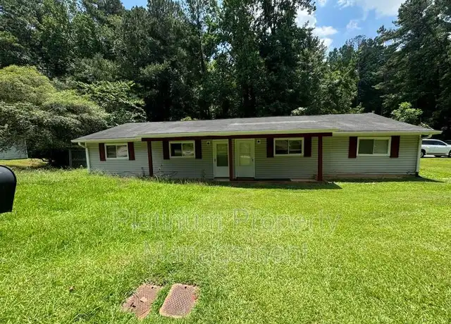 Property at 541 Springwood Dr, Forest Park, GA, 30297, 2 beds, 1 bath, [object Object]