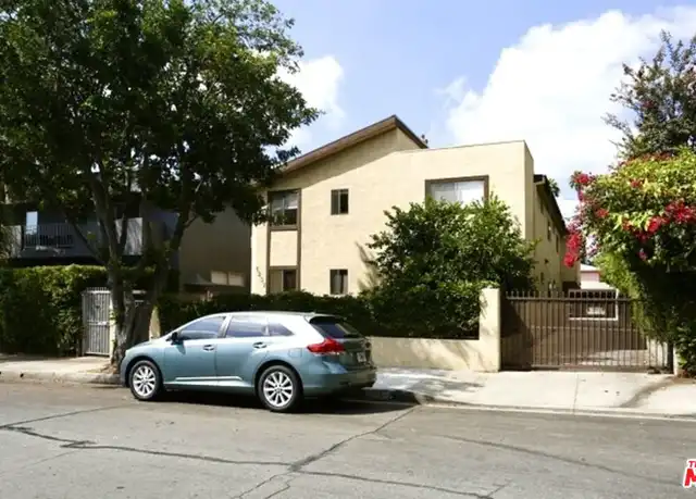 Property at 1237 N Ogden Dr Unit 3, West Hollywood, CA, 90046, 1 bed, 1 bath, [object Object]