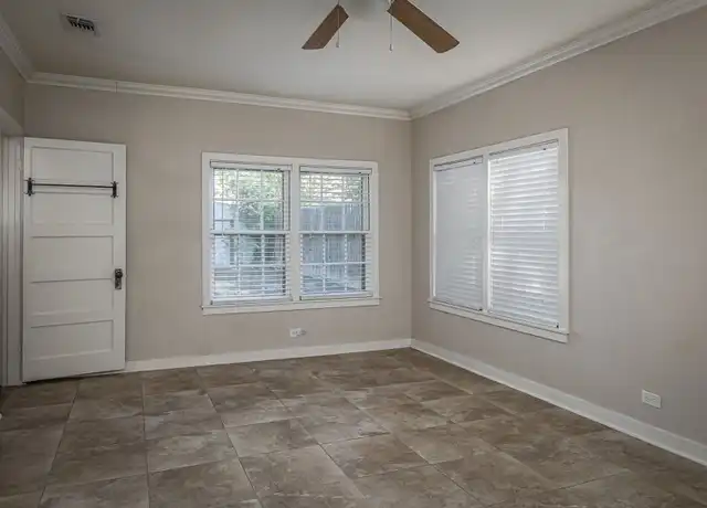 Property at 217 W Duke St, Del Rio, TX, 78840, 0 beds, 1 bath, [object Object]