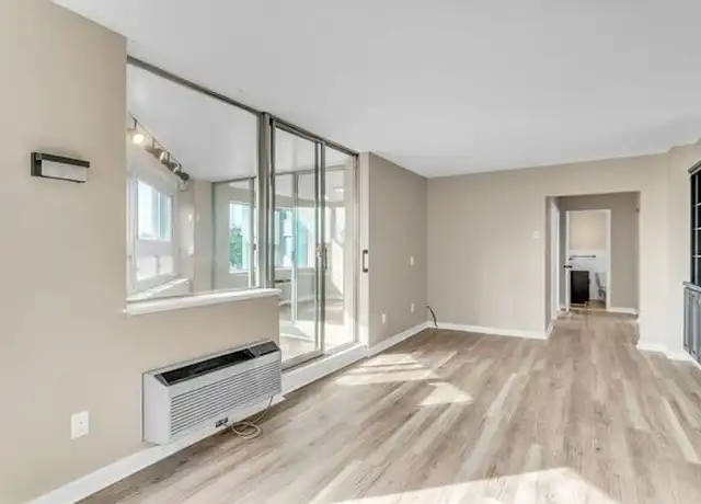 Property at 101 Mulberry St, Springfield, MA, 01105, 2 beds, 1 bath, [object Object]