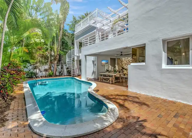 Property at 4410 Brighton Pl, Miami, FL, 33133, 5 beds, 5 baths, [object Object]