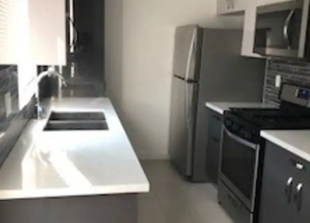 Property at 717 Washington Blvd Unit A, Venice, CA, 90292, 1 bed, 1 bath, [object Object]