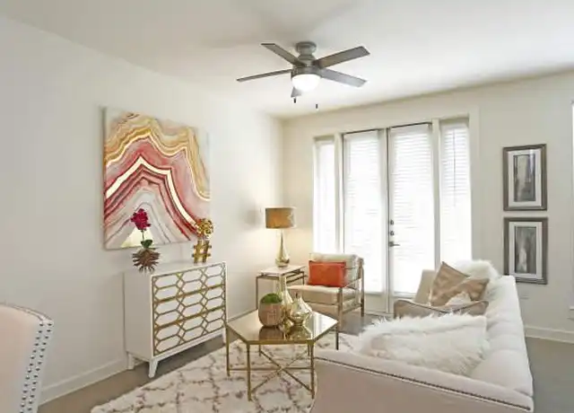 Property at 305 Melba St Unit 235, Dallas, TX, 75208, 1 bed, 1 bath, [object Object]