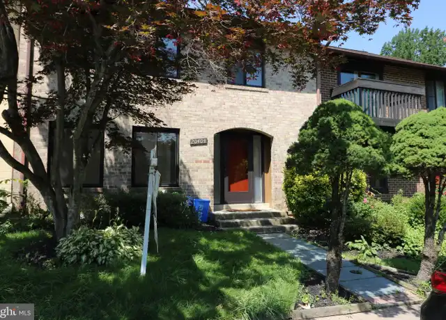 Property at 20404 Shadow Oak Ct, Montgomery Village, MD, 20886, 3 beds, 3.5 baths, [object Object]