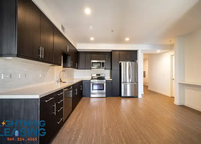 Property at 11405 Chandler Blvd Unit 405D, North Hollywood, CA, 91601, 1 bed, 1 bath, [object Object]