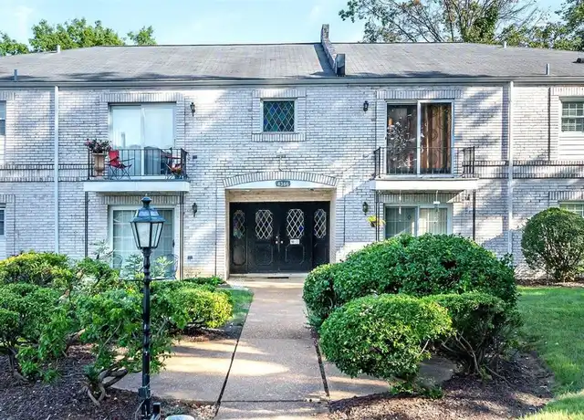 Property at 4366 Chateau De Ville Dr, St. Louis, MO, 63129, 2 beds, 2 baths, [object Object]