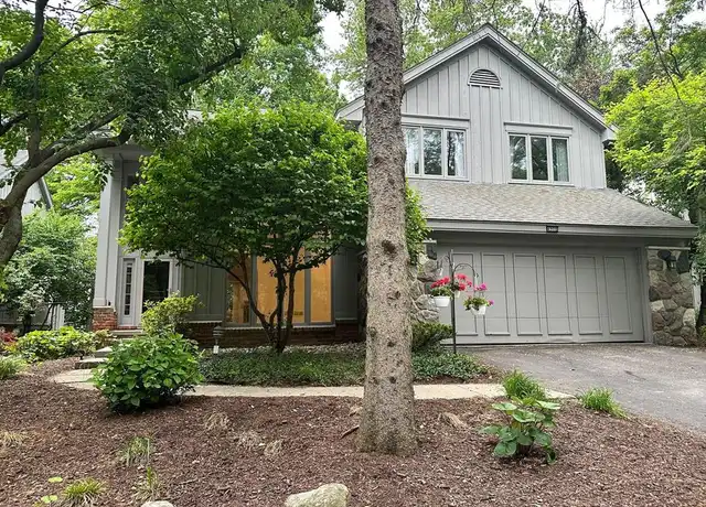 Property at 4908 Fairway Ridge Cir, West Bloomfield, MI, 48323, 3 beds, 2.5 baths, [object Object]