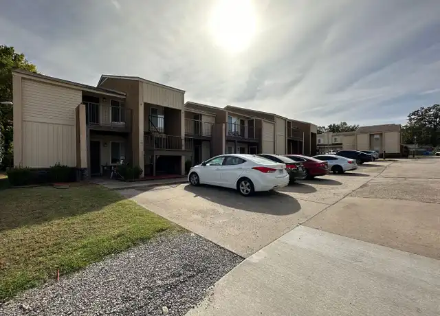Property at 2921 Old Greenwood Rd Unit 15, Fort Smith, AR, 72903, 1 bed, 1 bath, [object Object]