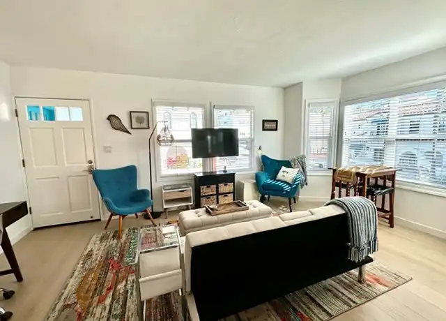 Property at 116 Avenida Serra #3, San Clemente, CA, 92672, 1 bed, 1 bath, [object Object]