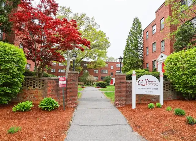 Property at 107 Nahant St #3, Lynn, MA, 01902, 2 beds, 1 bath, [object Object]