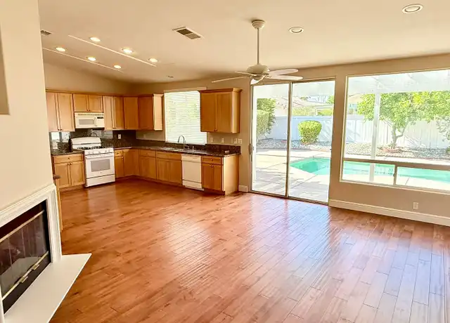Property at 236 Strada Fortuna, Palm Desert, CA, 92260, 3 beds, 2 baths, [object Object]