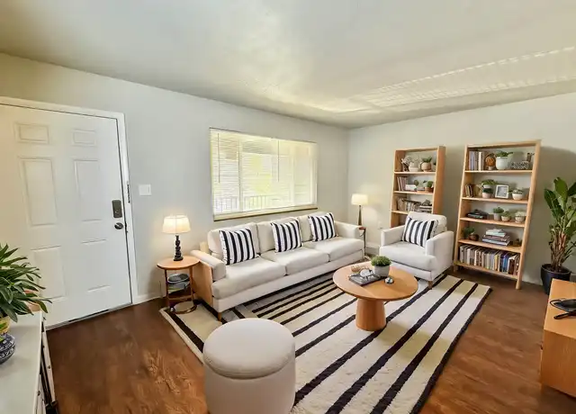 Property at 831 Fontmore Rd Unit C, Colorado Springs, CO, 80904, 2 beds, 1 bath, [object Object]