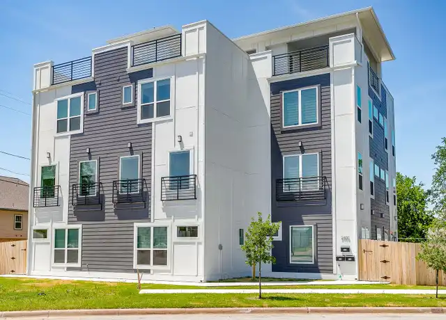 Property at 2400 Benbrook Dr Unit Full House, Fort Worth, TX, 76110, 5 beds, 5.5 baths, [object Object]