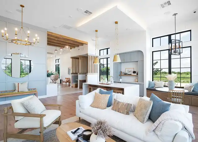 Property at Citizen House Bergstrom - 7733 Burleson Rd, Austin, TX, 78744, 1 bed, 1 bath, [object Object]