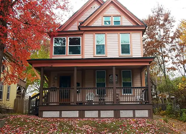 Property at 134 Bassett St Unit Bassett 1341, Syracuse, NY, 13210, 2 beds, 1 bath, [object Object]