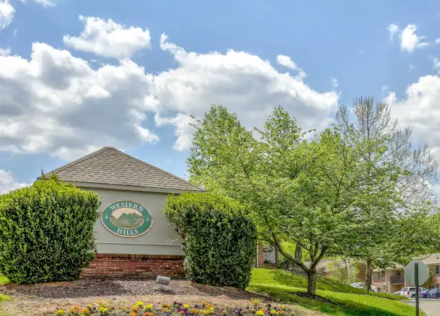 Property at 112 Watts Cir, Nashville, TN, 37209, 2 beds, 2 baths, [object Object]