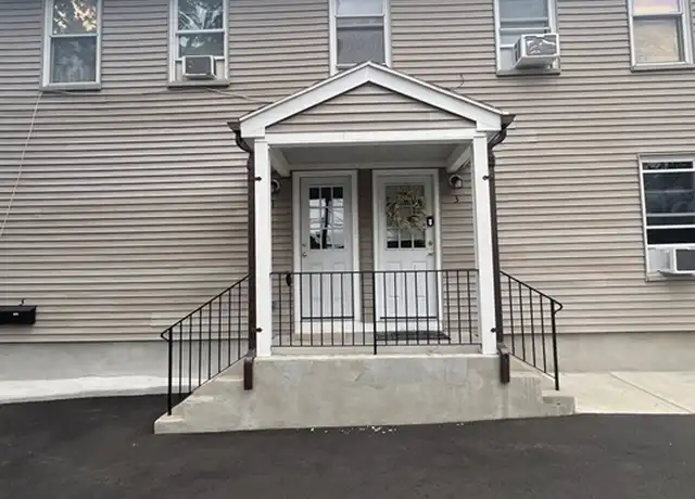 Property at 57 Wright St Unit 1, Stoneham, MA, 02180, 2 beds, 1 bath, [object Object]