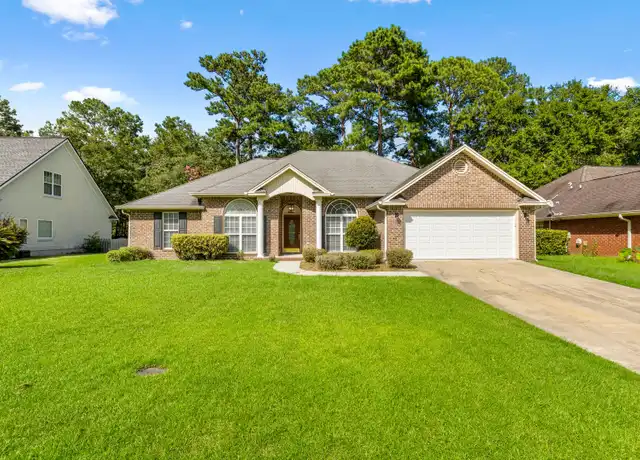 Property at 371 Marshview Dr, Richmond Hill, GA, 31324, 4 beds, 2 baths, [object Object]