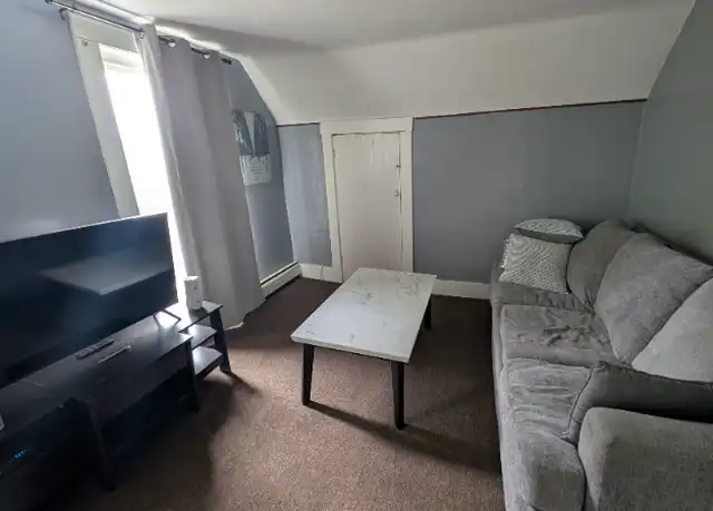 Property at 20 Railroad St Unit 3, Lancaster, NH, 03584, 1 bed, 1 bath, [object Object]