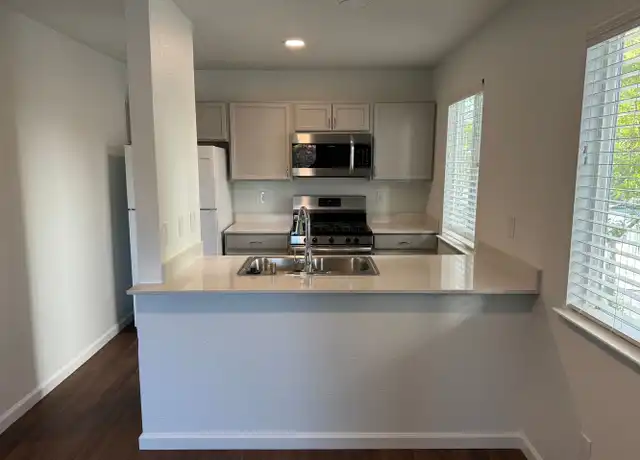 Property at 80 Burns St Unit 90-D, Reno, NV, 89502, 1 bed, 1 bath, [object Object]