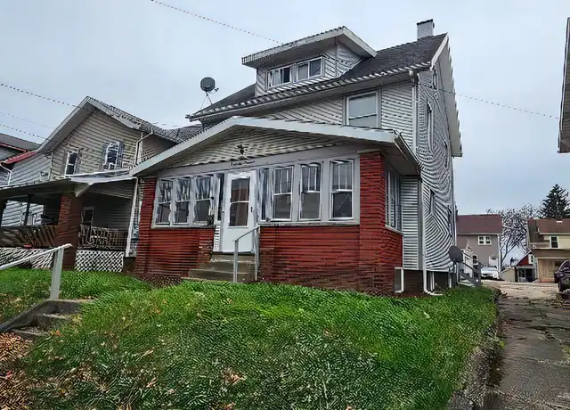 Property at 2914 5th St NW, Canton, OH, 44708, 3 beds, 1 bath, [object Object]