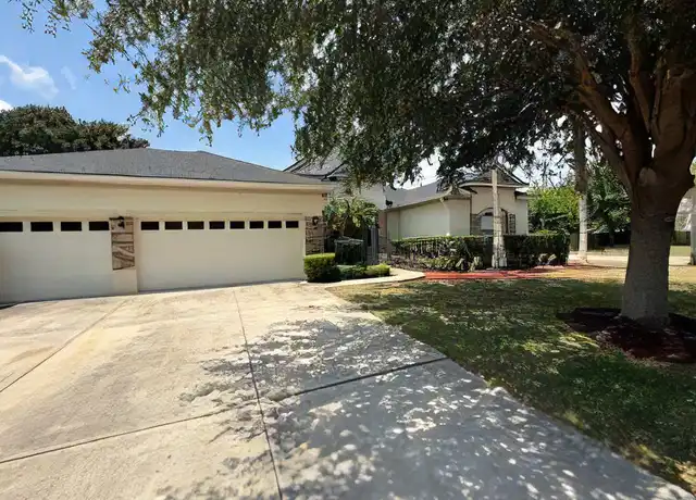 Property at 13208 Paloma Dr, Orlando, FL, 32837, 5 beds, 3 baths, [object Object]