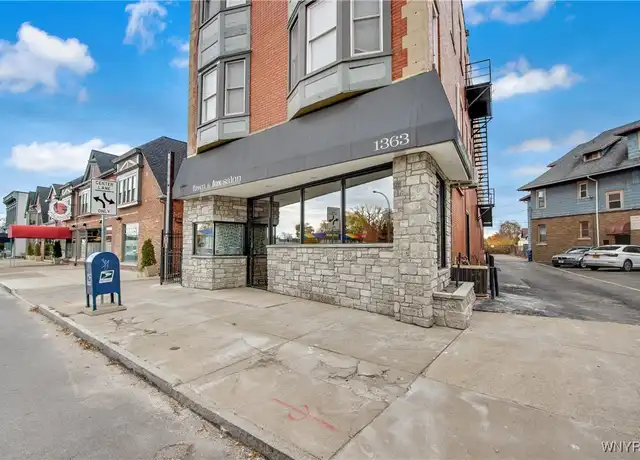 Property at 1363 Delaware Ave Unit 2R, Buffalo, NY, 14209, 2 beds, 1 bath, [object Object]
