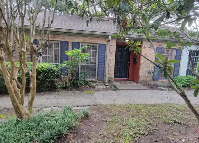 Property at 5212 Arboles Dr Unit B, Houston, TX, 77035, 2 beds, 2 baths, [object Object]