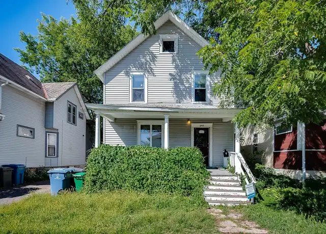 Property at 1099 15th Ave SE Unit 2, Minneapolis, MN, 55414, 4 beds, 1 bath, [object Object]